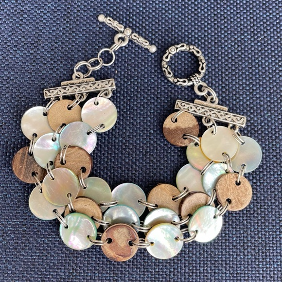 GREAT TO BUNDLE AND SAVE!  2 in 1 reversible bracelet - Picture 4 of 7